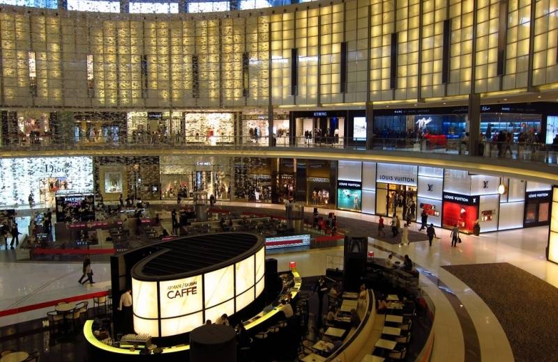 Fashion Atrium, The Dubai Mall, Spojené Arabské Emiráty