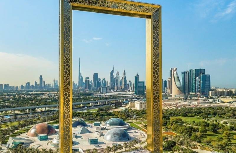 Atrakcia Dubai Frame, Spojené Arabské Emiráty