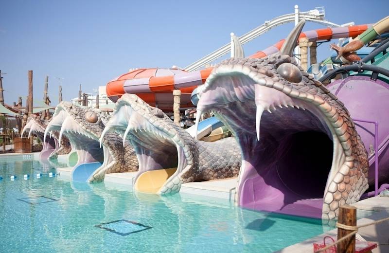 Aquapark Yas Waterworld v Abu Dhabi, Spojené Arabské Emiráty