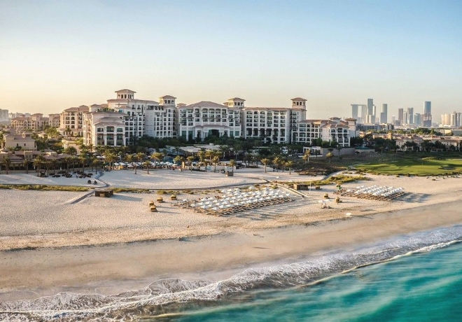 The St. Regis Saadiyat Island, Abu Dhabi je ověřený hotel s kvalitními službami