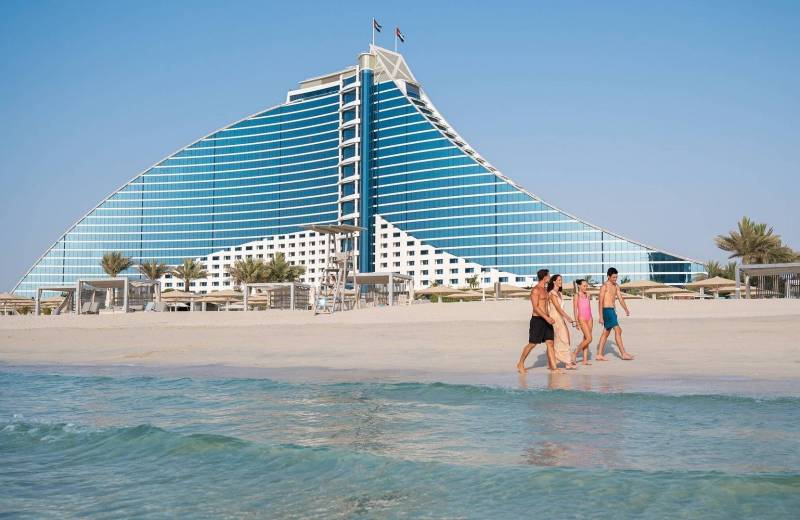 Jumeirah Beach Hotel, Dubai, Spojené Arabské Emiráty
