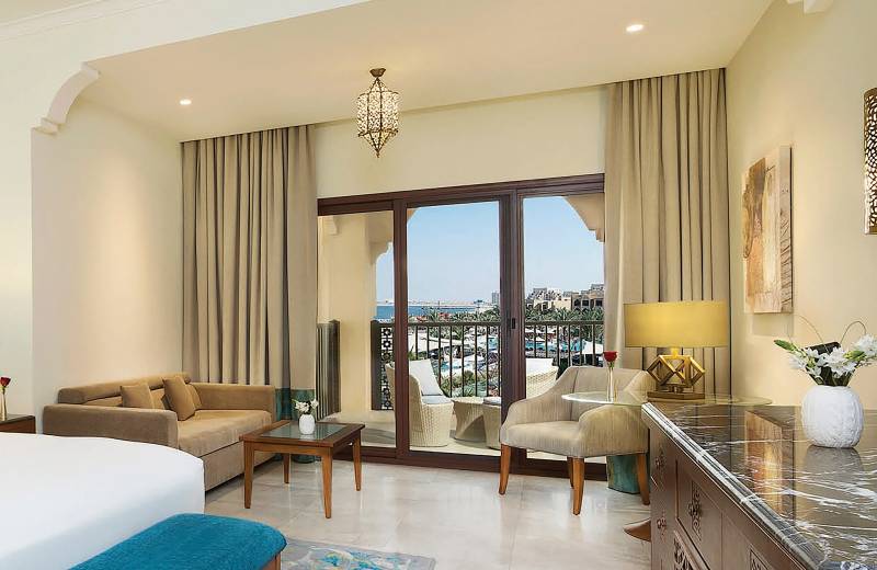 DoubleTree By Hilton Resort & Spa Marjan Island 5*