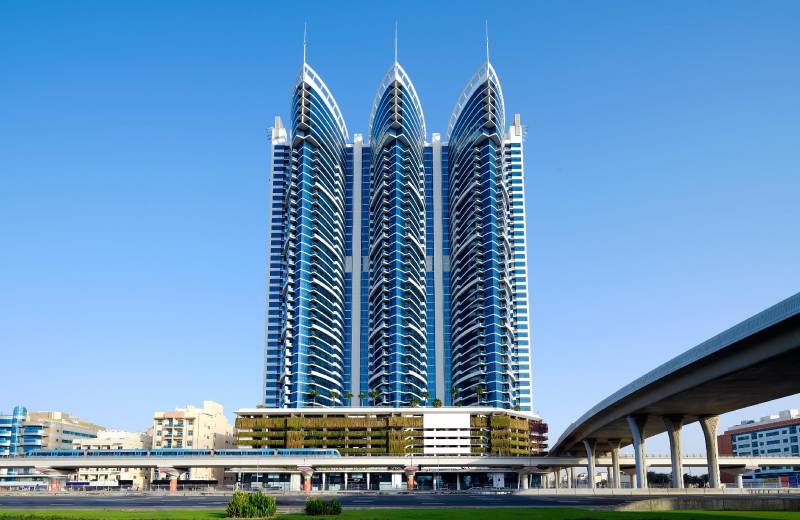 Novotel Dubai Al Barsha 4*