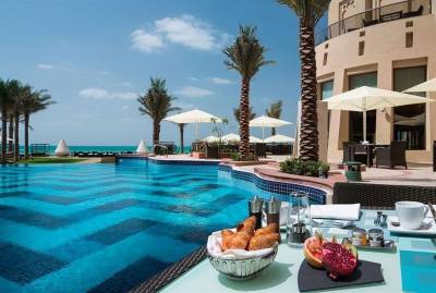 Hotel Bahi Ajman Palace Hotel, Spojené Arabské Emiráty - Bazén